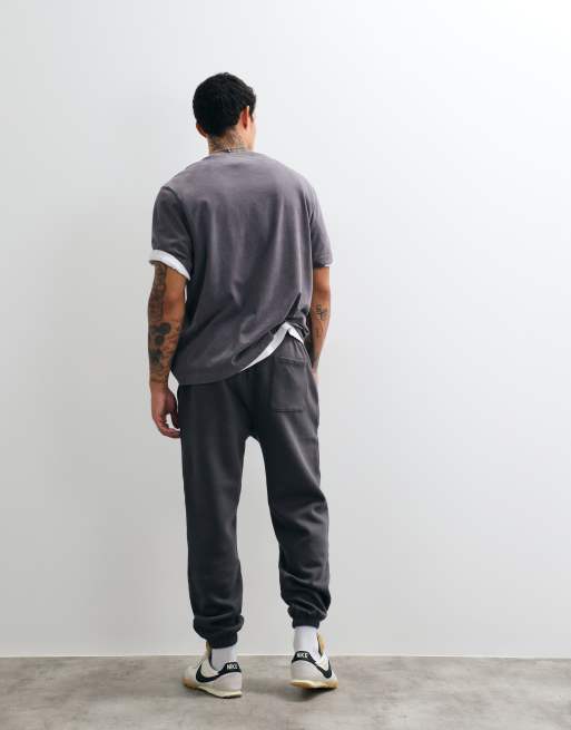 ASOS DESIGN essentials tapered jogger, 5 of 5