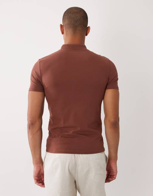 ASOS DESIGN Essentials tætsiddende poloskjorte i brun piqué, 5 af 5