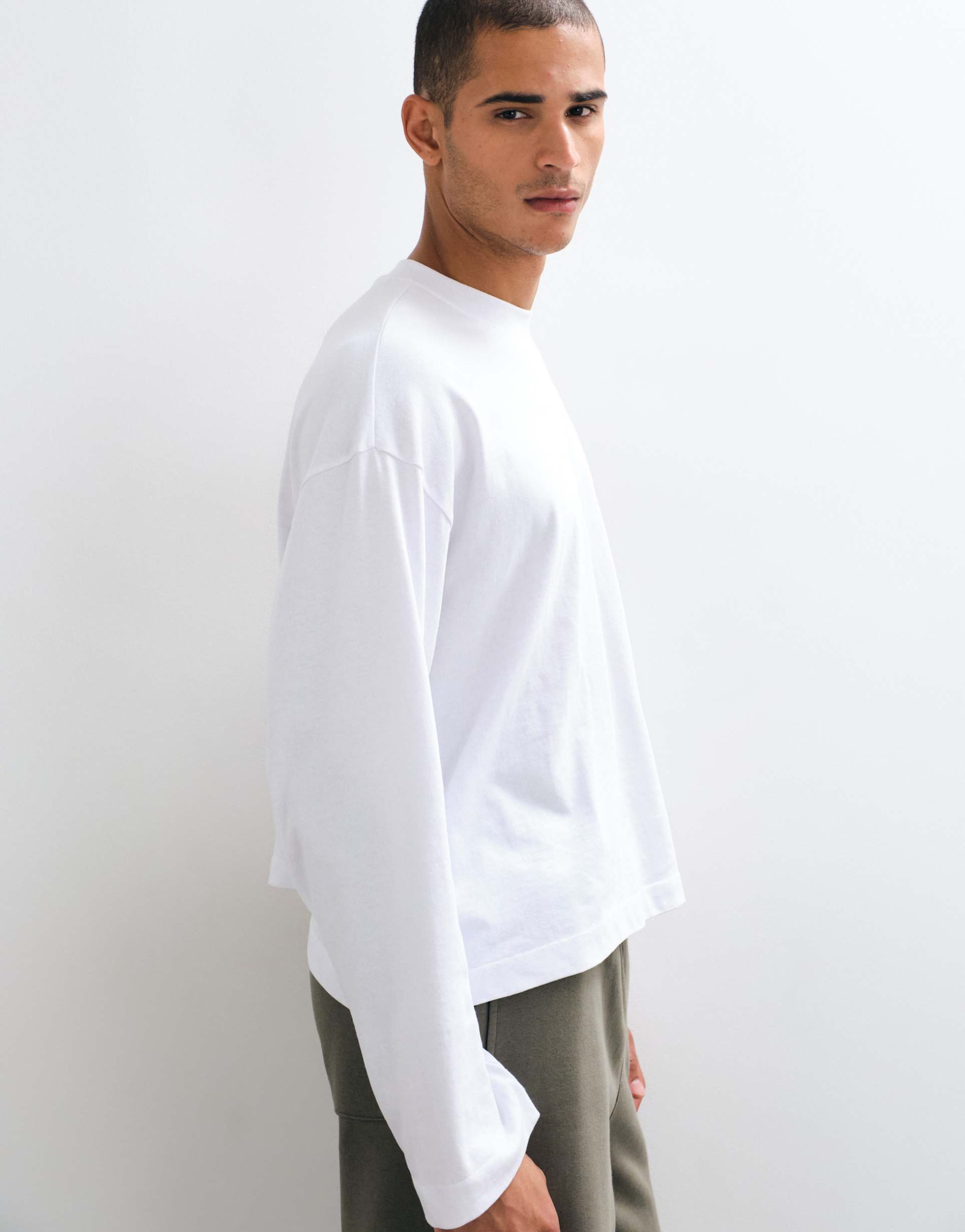 ASOS DESIGN essentials wide leg joggers