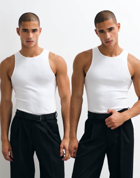 ASOS DESIGN – Essentials – Zestaw 2 białych podkoszulków o kroju podkreślającym sylwetkę - view 1