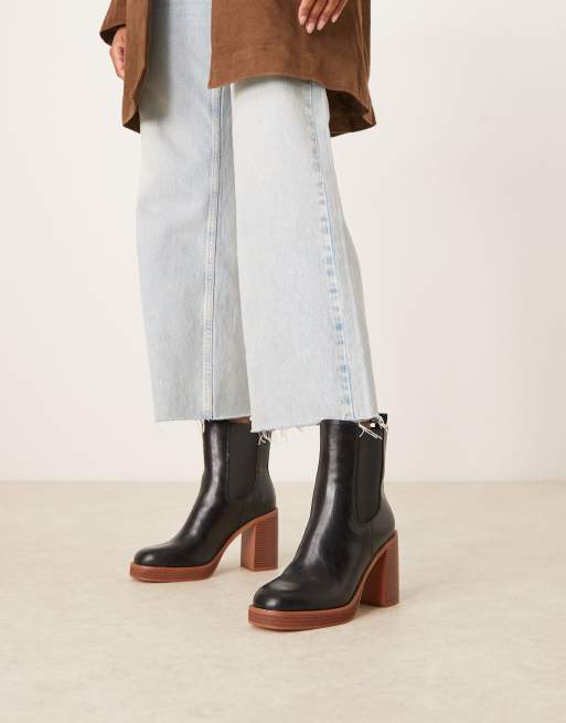 ASOS DESIGN – Evelyn – Stiefeletten in Schwarz mit Plateausohle und Absatz, 2 von 4
