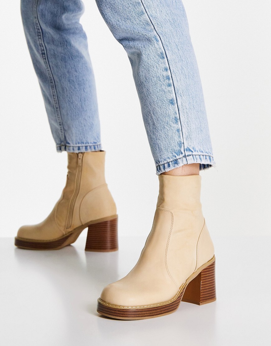 ASOS DESIGN Even chunky platform boots in natural-Neutral