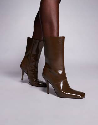 ASOS DESIGN - Everly - Ankle-Boots in Oliv mit Absatz und eckiger Zehenpartie-Grün