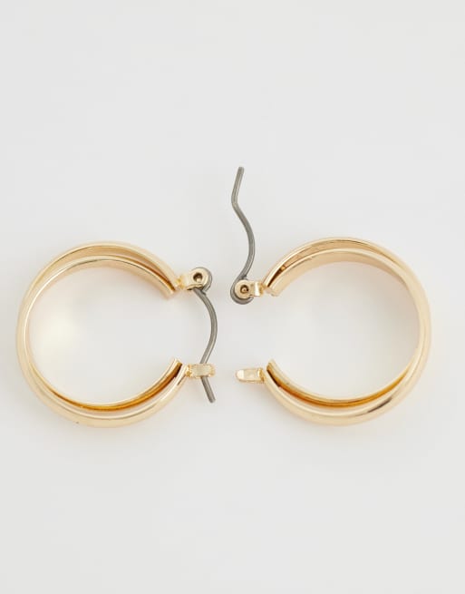 ASOS DESIGN everyday hoop earrings with double loop design in gold tone, 4 of 5