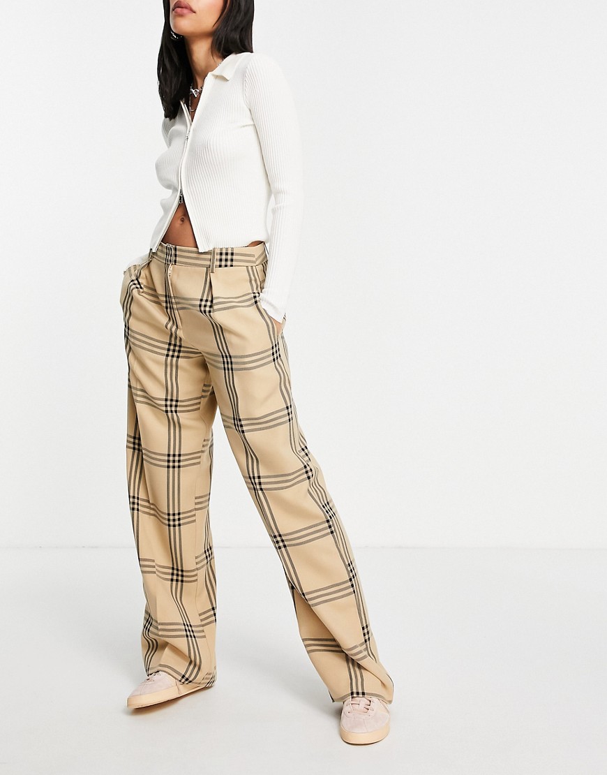ASOS DESIGN Everyday slouch boy pants in camel check-Blonde