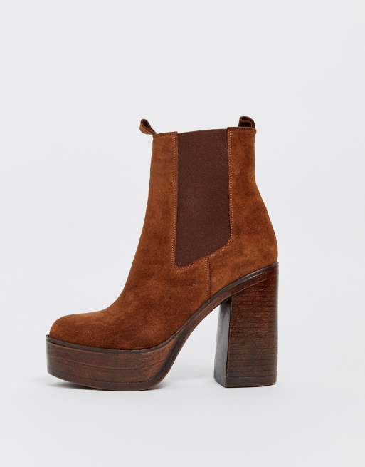 Suede platform hot sale chelsea boots