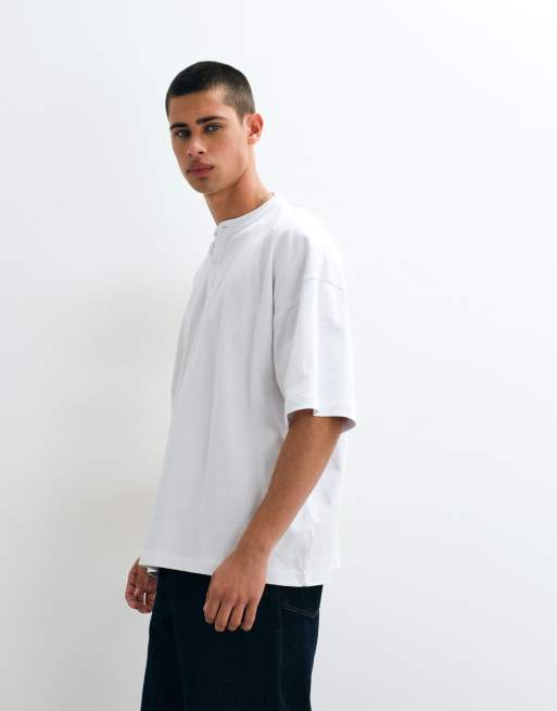 ASOS DESIGN extreem oversized henley-T-shirt in wit met wafelstructuur, 3 van 5