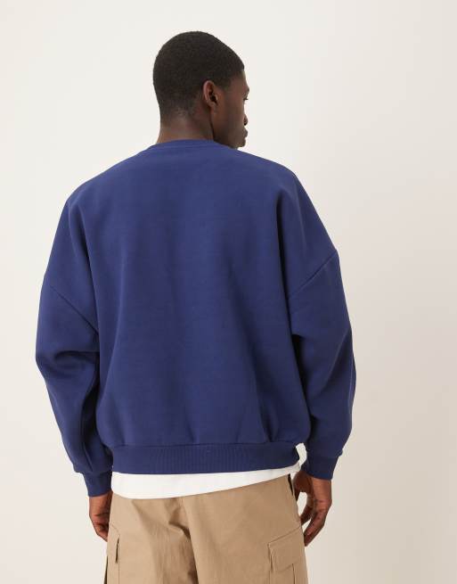 ASOS DESIGN extreem oversized sweatshirt met print op de borst in marineblauw, 4 van 4