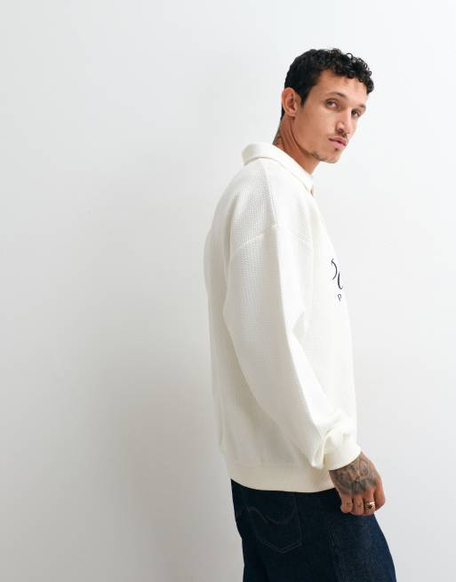 ASOS DESIGN extrem Oversize-Pullover mit blauem Schriftprint in Cremeweiß, 5 von 5
