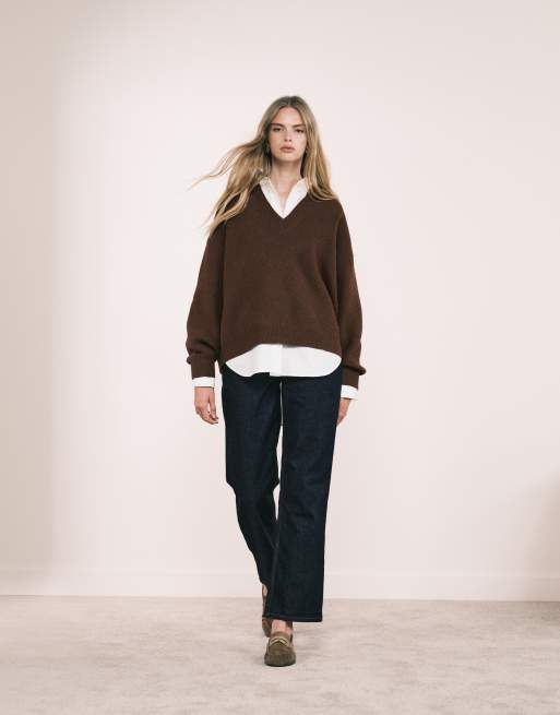 ASOS DESIGN extreme boxy V-neck structured sweater in chocolate