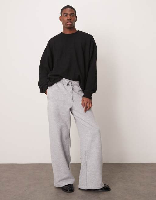 ASOS DESIGN extreme oversized long sleeve t-shirt with baggy sleeves in black, 2 of 4