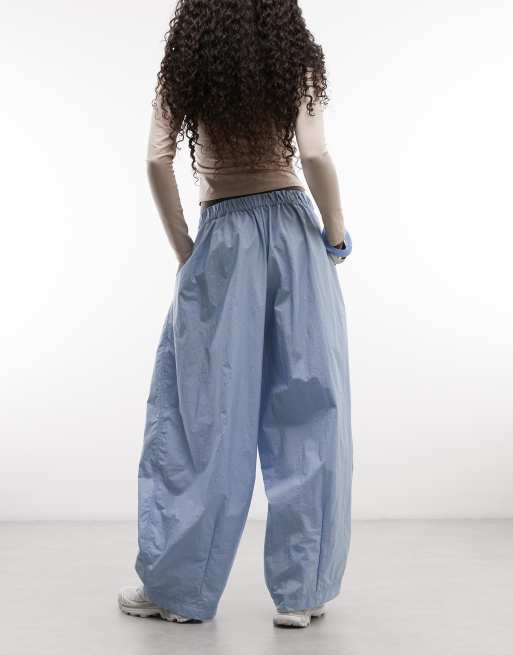 ASOS DESIGN extreme parachute trouser in techy nylon in power blue, 5 of 5