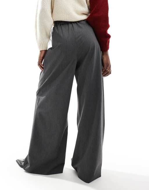 ASOS DESIGN extreme pleat high waist wide leg trouser in dark grey, 4 of 5