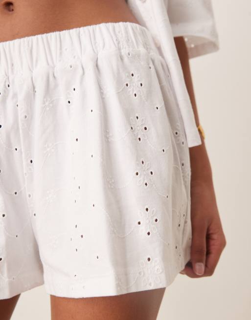 ASOS DESIGN eyelet short in white