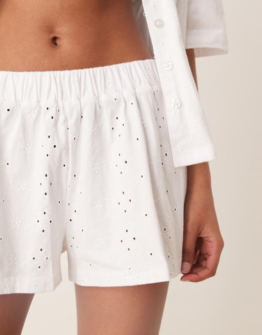 ASOS DESIGN eyelet short in white, 5 of 5