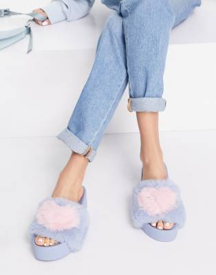 baby blue fluffy sliders