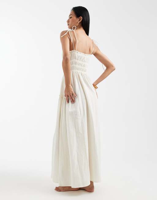 ASOS DESIGN – Faith – Gesmoktes Sommerstrandkleid in Maxilänge in Cremeweiß , 3 von 4