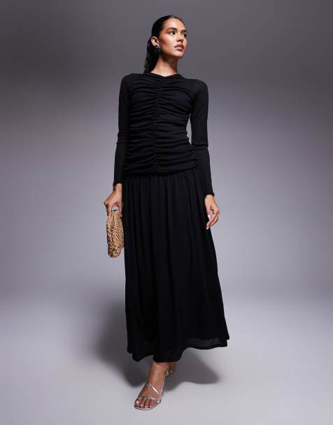 ASOS DESIGN – Fakturowana prążkowana sukienka maxi z długimi rękawami i marszczeniem z przodu w kolorze czarnym - view 1