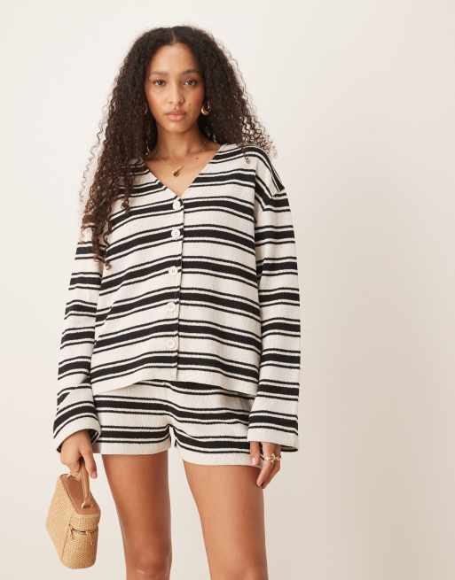 ASOS DESIGN – Fakturowany kardigan z długim rękawem w czarno-białe paski, część zestawu