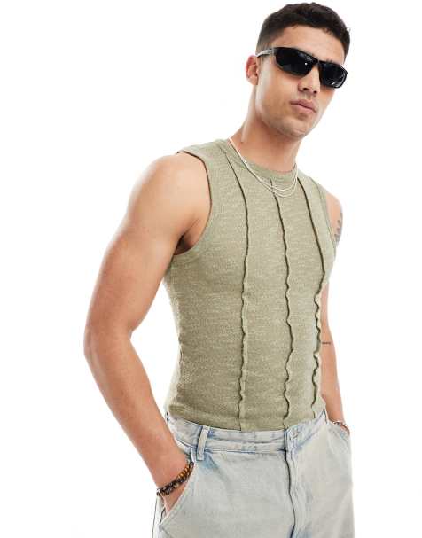 ASOS DESIGN – Fakturowany podkoszulek o kroju podkreślającym sylwetkę w kolorze khaki z ozdobnymi szwami - view 1