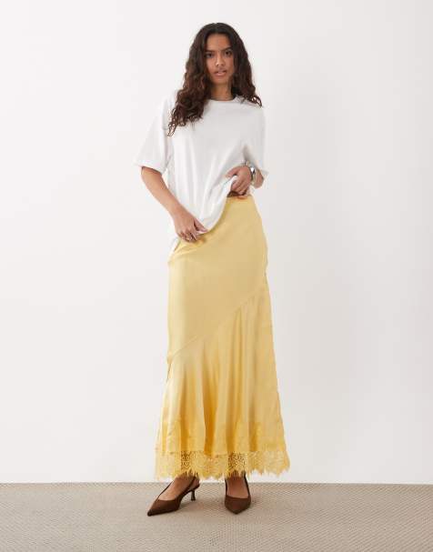 ASOS DESIGN - falda maxi de cola de sirena con bajo de encaje en color crema - view 1