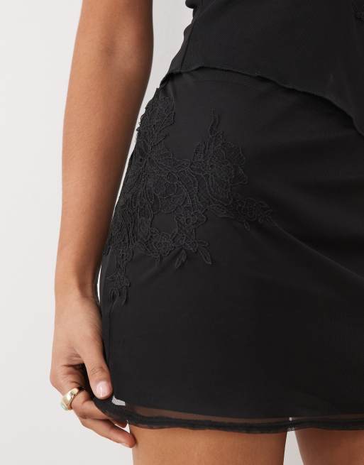 ASOS DESIGN falda mini de malla de conjunto con detalle de encaje negra, 3 de 5