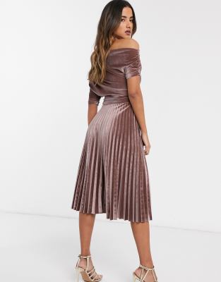 off shoulder pleated midi dress