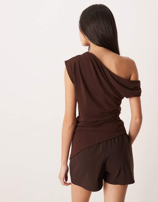 ASOS DESIGN fallen shoulder knit look top in brown, 4 of 4