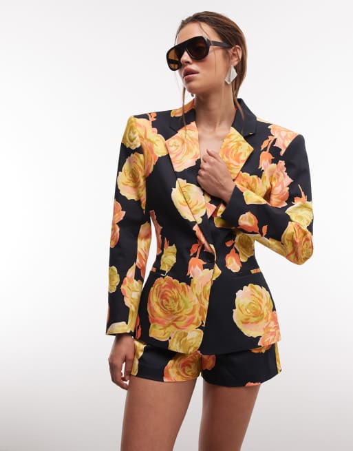 ASOS DESIGN – Färgglada, blommiga, figursydda mikroshorts, 2 av 9