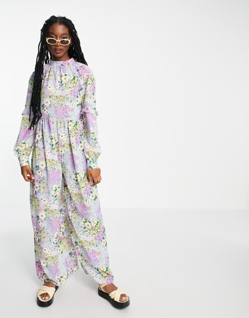 ASOS DESIGN – Färgstarkt sommarblommig jumpsuit med smock