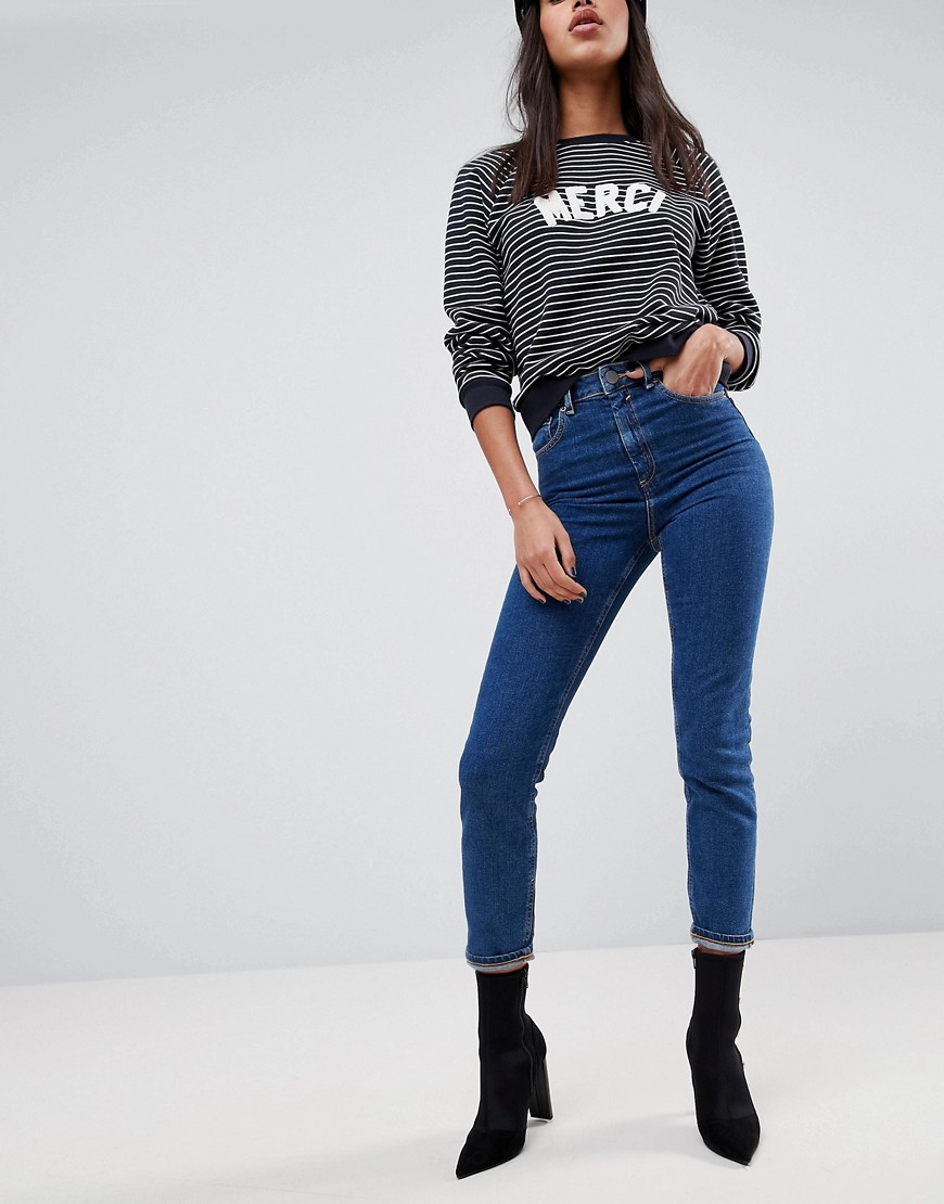 ASOS DESIGN - Farleigh - Smalle mom jeans met hoge taille en diep platte blauwe wassing
