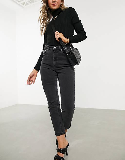 ASOS DESIGN - Farleigh - Smalle mom jeans met hoge taille in zwart met wassing