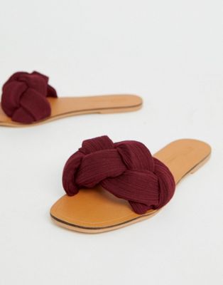 ASOS DESIGN - Farlow - Gevlochten platte sandalen-Rood