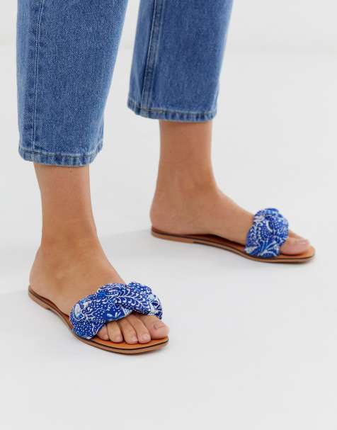 ASOS DESIGN - Farlow - Sandales plates tressées à imprimé cachemire - Bleu