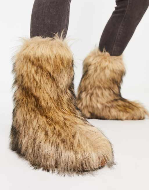 Furry hotsell brown boots