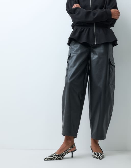 ASOS DESIGN faux leather barrel trouser in black, 3 of 5