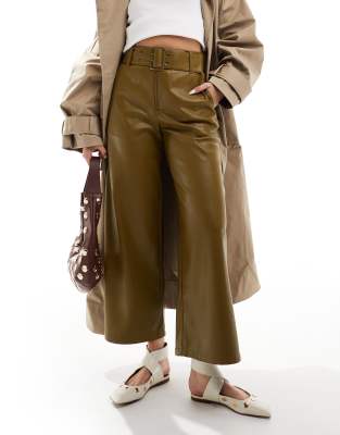 faux leather belted pants in khaki-Green