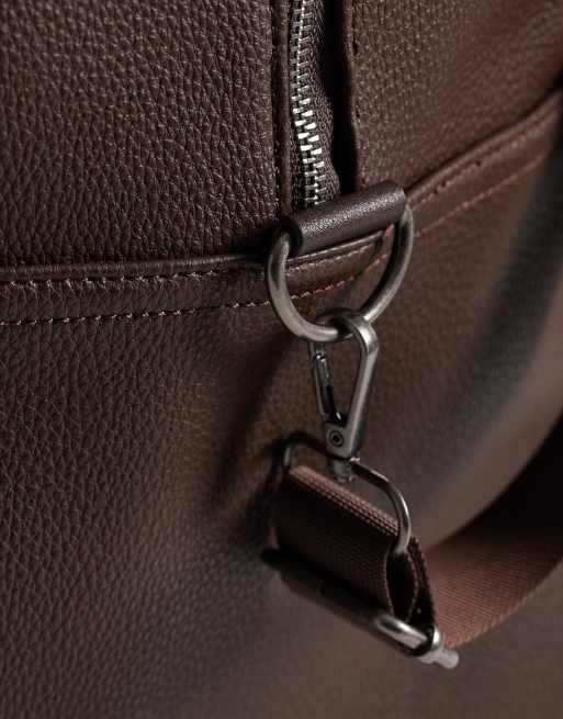 ASOS DESIGN faux leather duffle bag in brown, 3 of 4