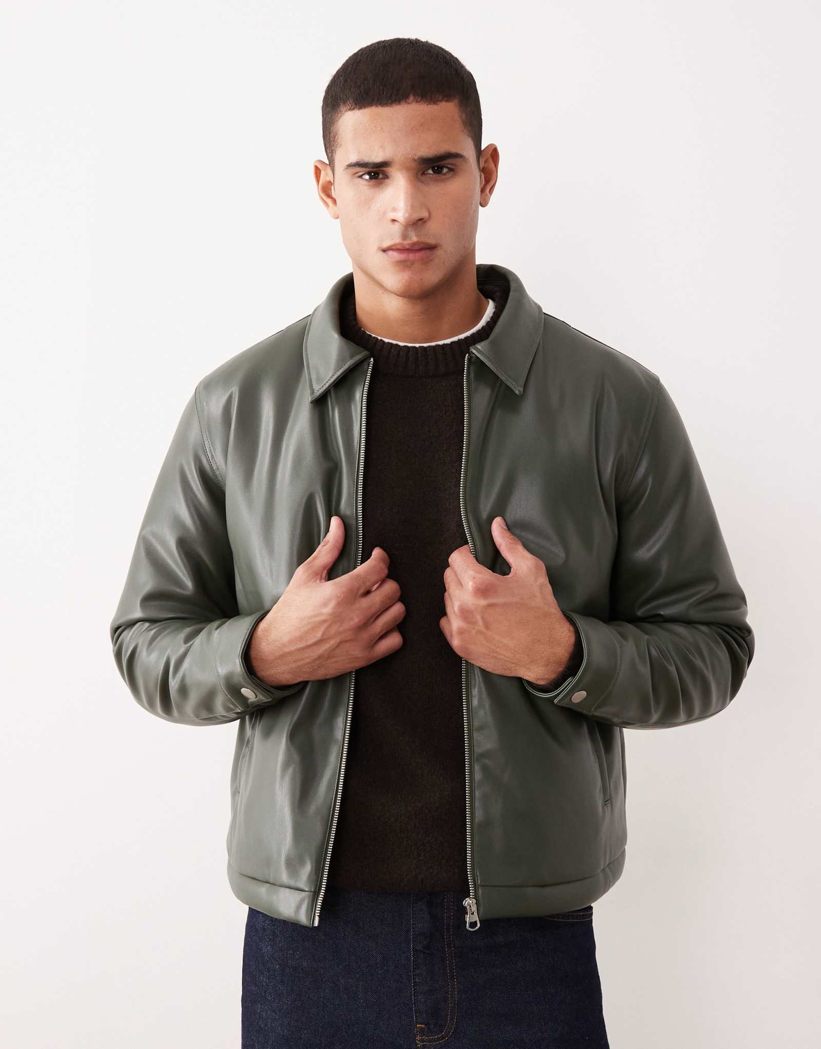 ДИЗАЙНЕРСКАЯ куртка harrington из искусственной кожи ASOS зеленого цвета 