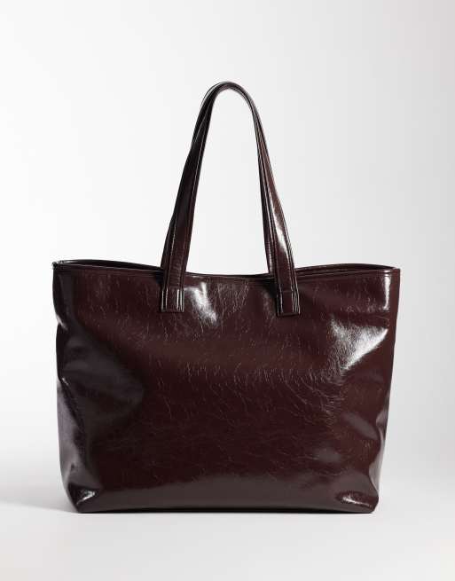 ASOS DESIGN faux leather multi pocket tote in burgundy, 4 of 4