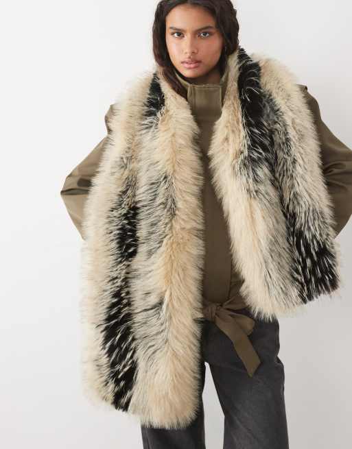 ASOS DESIGN faux mixed fur scarf in black with neutral tips, 2 of 3