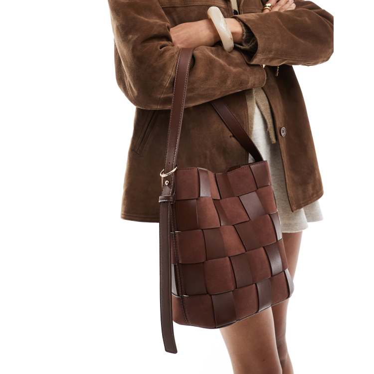 ◆Valluat◆ TILUS SUEDE BAG CHOCOLATE [正規品/関税込] ◇Valluat◇ TILUS SUEDE BAG CHOCOLATE [正規品/関税込] Tilus
