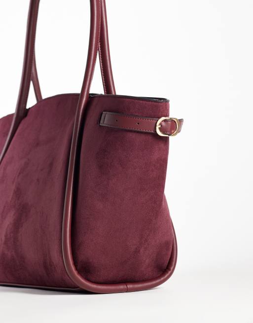 ASOS DESIGN faux suede belted tote bag in burgundy, 3 of 4