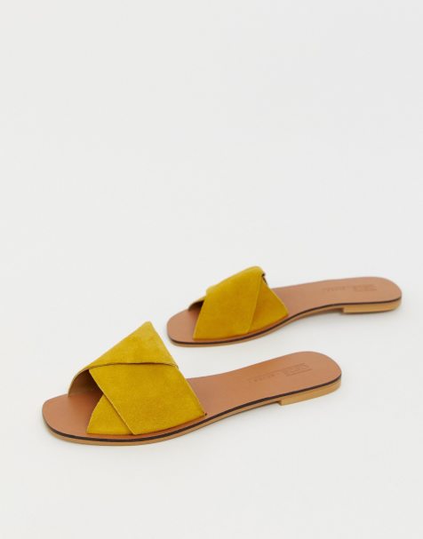 ASOS DESIGN – Favoured – Flache Ledersandalen