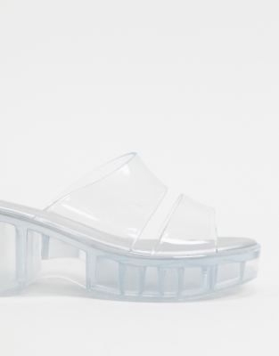 jelly sandals 90s