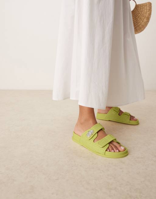 ASOS DESIGN Fawn footbed sliders with twist lock in lime, 4 of 4