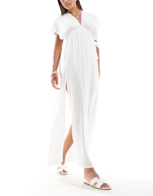 ASOS DESIGN - Faye - Hvid maxi-strandkjole med flagreærmer og bindetalje med kanaler