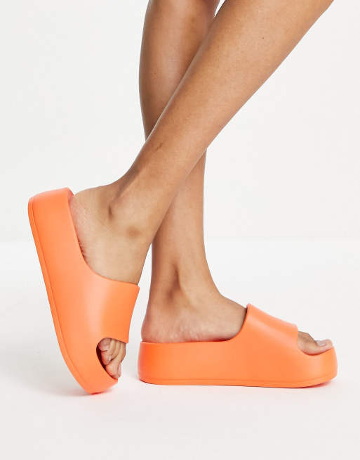ASOS DESIGN - February - Platte slippers uit één stuk met plateauzool in oranje
