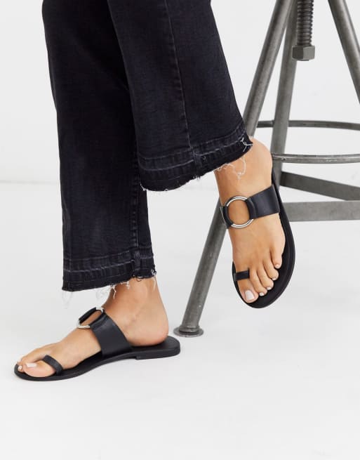 Leather toe ring on sale sandals