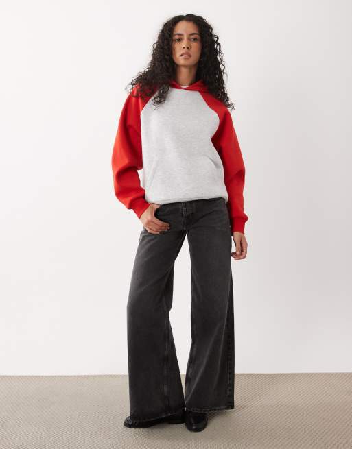 ASOS DESIGN felpa con cappuccio e maniche raglan a contrasto rosso e bianco, 3 di 4
